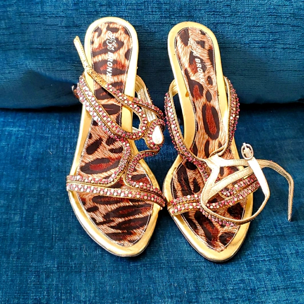 Bronx sandles